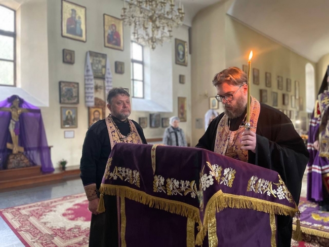 Збільшити зображення Утреня з читанням Великого канону преподобного Андрія Критського та Читання житія преподобної Марії
