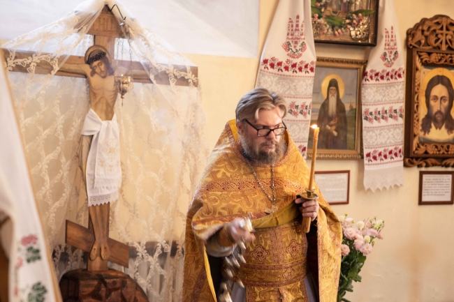 Божественна літургія у день пам’яті славних і всехвальних першоверховних апостолів Петра і Павла