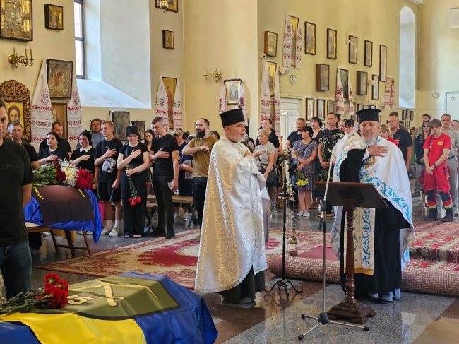 Чин відспівування солдата Власенка Володимира Юрійовича, старшого солдата Кошового Олексія Васильови